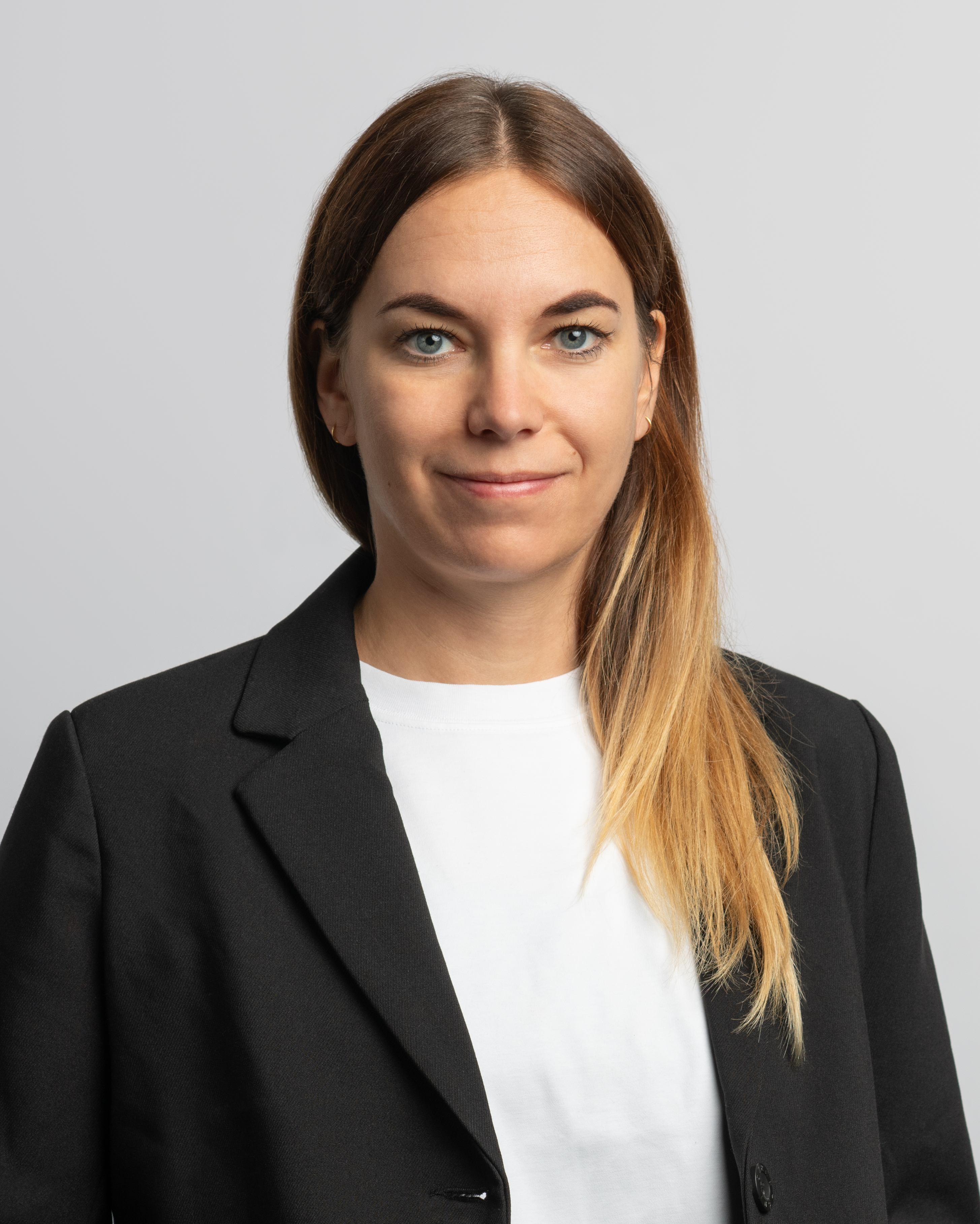 Anna Lena Lewis